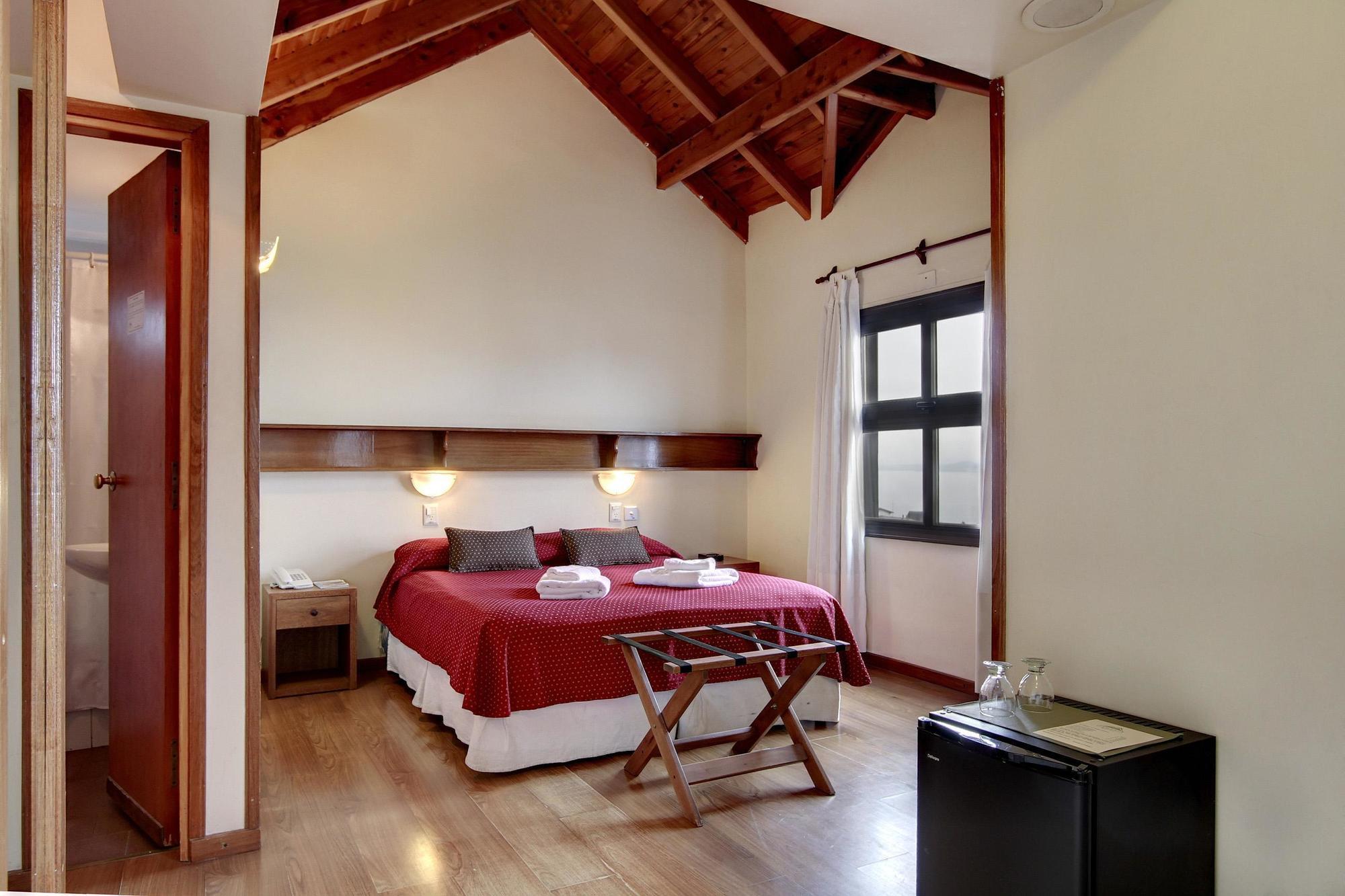 Cambria Hotel San Carlos de Bariloche Luaran gambar